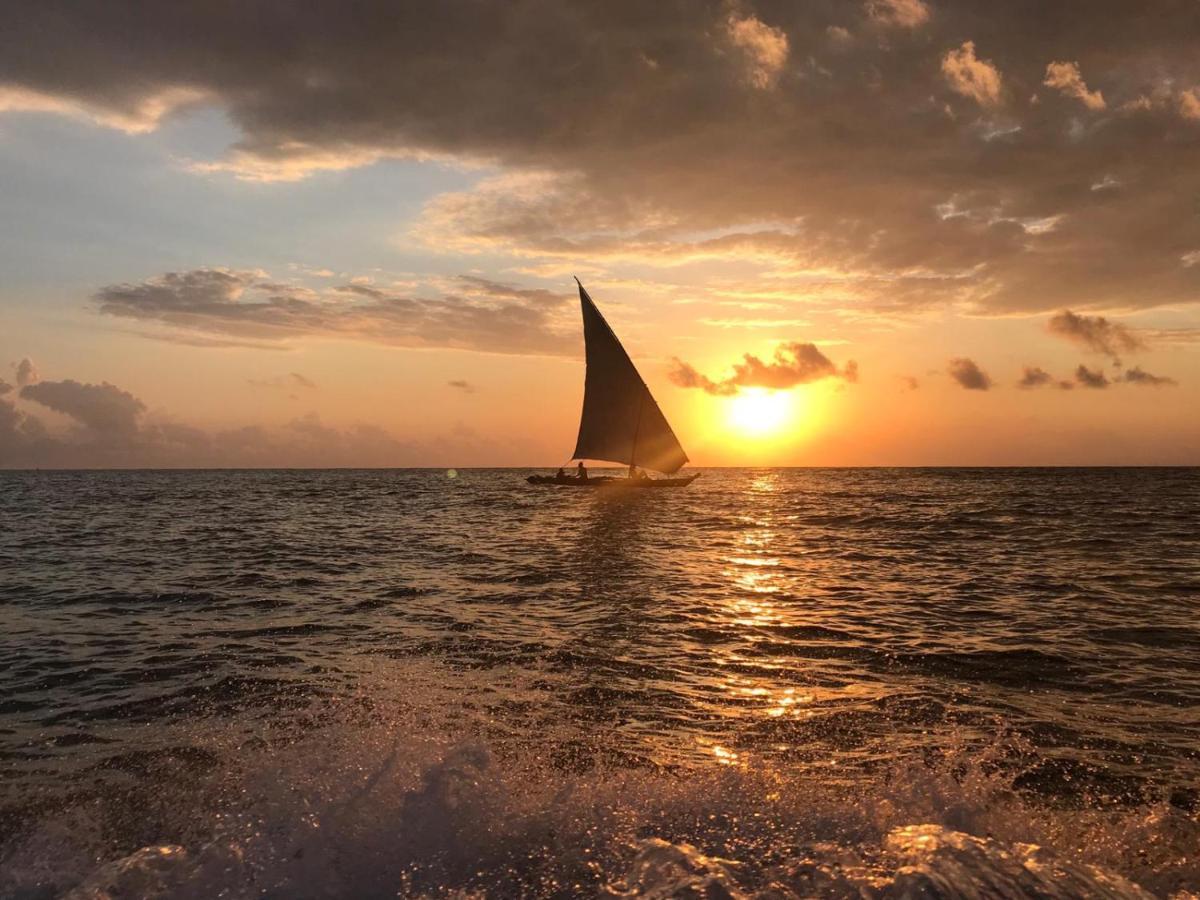 Bahari Pori Resort Pangani エクステリア 写真