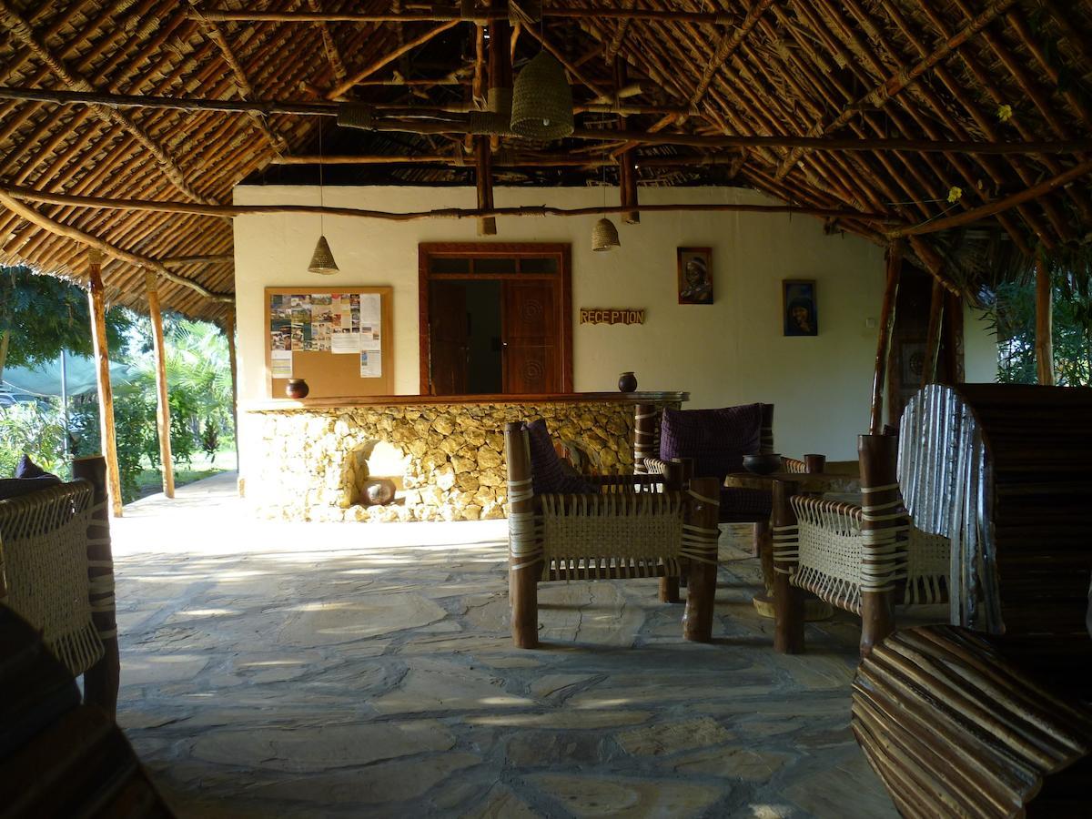 Bahari Pori Resort Pangani エクステリア 写真